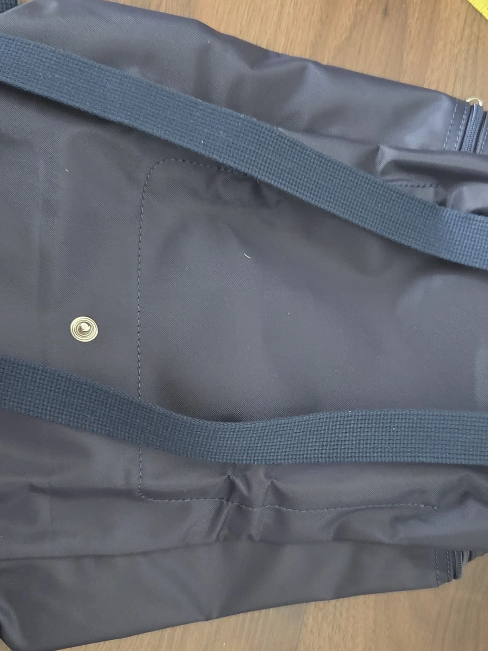 Longchamp compact navy